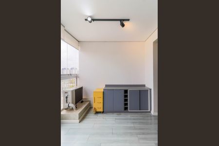 Apartamento à venda com 58m², 2 quartos e 1 vaga Apartamento à venda com 58m², 2 quartos e 1 vagaÁrea de Serviço