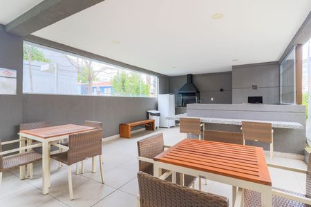 Apartamento à venda com 58m², 2 quartos e 1 vaga Apartamento à venda com 58m², 2 quartos e 1 vagaÁrea comum - Churrasqueira