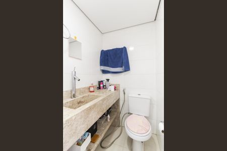 Apartamento para alugar com 56m², 2 quartos e 1 vaga Apartamento para alugar com 56m², 2 quartos e 1 vagaBanheiro da Suíte