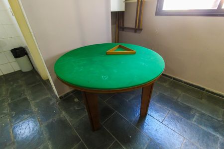 Apartamento para alugar com 56m², 2 quartos e 1 vaga Apartamento para alugar com 56m², 2 quartos e 1 vagaEspaço de Jogos