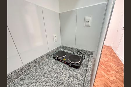 Studio à venda com 22m², 1 quarto e sem vaga Studio à venda com 22m², 1 quarto e sem vagaCozinha