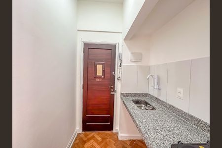 Studio à venda com 22m², 1 quarto e sem vaga Studio à venda com 22m², 1 quarto e sem vagaCozinha
