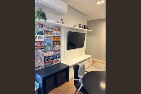 Sala de apartamento à venda com 2 quartos, 52m² em Vila Progresso, Jundiaí