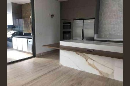 Casa de condomínio à venda com 750m², 4 quartos e 7 vagas