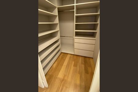 Apartamento à venda com 258m², 3 quartos e 4 vagas