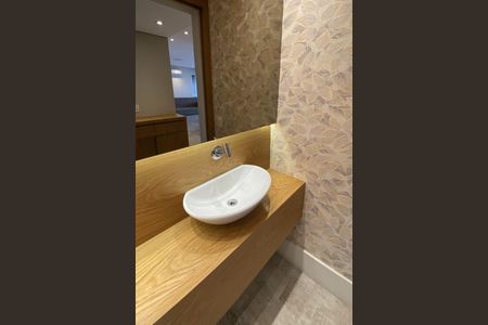 Apartamento à venda com 258m², 3 quartos e 4 vagas