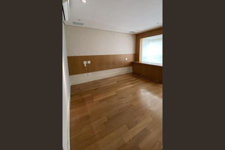 Apartamento à venda com 258m², 3 quartos e 4 vagas