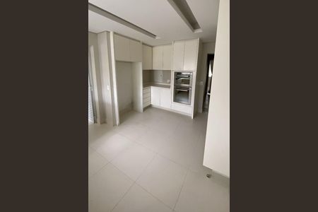 Apartamento à venda com 258m², 3 quartos e 4 vagas