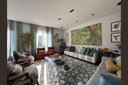 Casa à venda com 420m², 4 quartos e 5 vagas