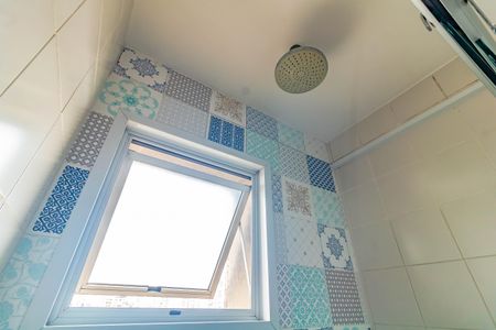 Apartamento à venda com 64m², 2 quartos e 2 vagas Apartamento à venda com 64m², 2 quartos e 2 vagasBanheiro Suíte