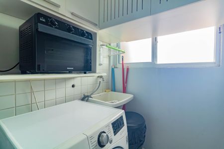 Apartamento à venda com 64m², 2 quartos e 2 vagas Apartamento à venda com 64m², 2 quartos e 2 vagasÁrea de Serviço