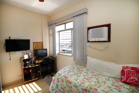 Apartamento à venda com 67m², 2 quartos e 1 vagaQuarto 2