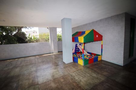Apartamento à venda com 67m², 2 quartos e 1 vagaÁrea comum - Playground