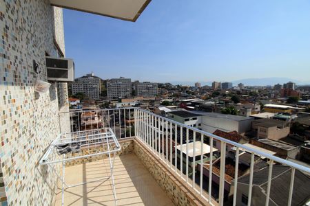 Apartamento à venda com 67m², 2 quartos e 1 vagaVaranda