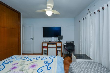 Casa à venda com 172m², 3 quartos e 2 vagas Casa à venda com 172m², 3 quartos e 2 vagasQuarto 2