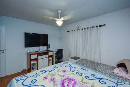 Casa à venda com 172m², 3 quartos e 2 vagas Casa à venda com 172m², 3 quartos e 2 vagasQuarto 2