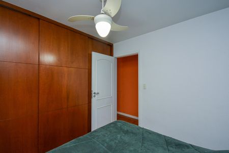 Casa à venda com 172m², 3 quartos e 2 vagas Casa à venda com 172m², 3 quartos e 2 vagasQuarto 1