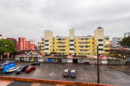 Vista da Sala de apartamento para alugar com 2 quartos, 56m² em Conjunto Residencial José Bonifácio, São Paulo