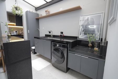 Apartamento à venda com 45m², 2 quartos e 1 vaga Apartamento à venda com 45m², 2 quartos e 1 vagaÁrea de Serviço