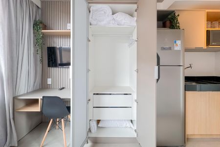 Studio à venda com 20m², 1 quarto e sem vaga Studio à venda com 20m², 1 quarto e sem vagaStudio