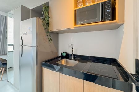 Studio à venda com 20m², 1 quarto e sem vaga Studio à venda com 20m², 1 quarto e sem vagaCozinha