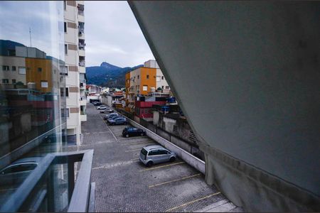 Apartamento à venda com 62m², 3 quartos e 1 vaga Apartamento à venda com 62m², 3 quartos e 1 vagaVista