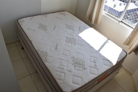 Quarto de kitnet/studio para alugar com 1 quarto, 36m² em Centro, Curitiba