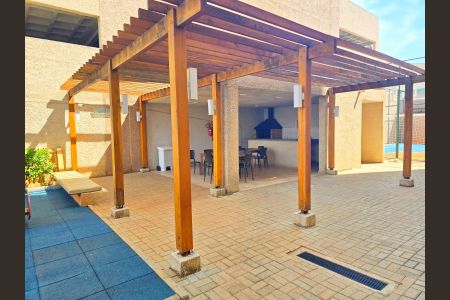 Apartamento à venda com 47m², 2 quartos e 1 vaga Apartamento à venda com 47m², 2 quartos e 1 vagaÁrea comum - Churrasqueira