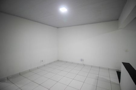 Sala de casa para alugar com 2 quartos, 75m² em Jardim Nova Manchester, Sorocaba