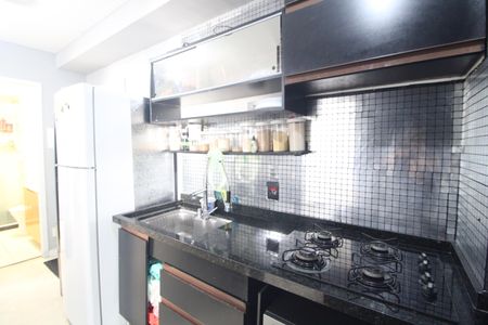 Sala/Cozinha de apartamento à venda com 2 quartos, 34m² em Socorro, São Paulo