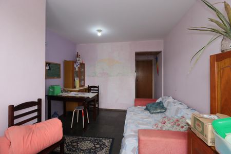 Sala de apartamento para alugar com 3 quartos, 67m² em Vila Luzita, Santo André