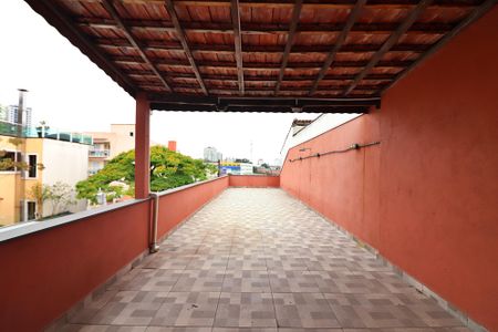 Casa à venda com 125m², 2 quartos e 2 vagasVaranda