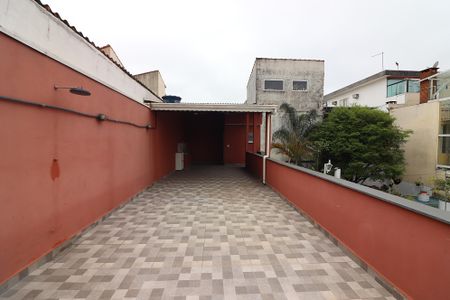 Casa à venda com 125m², 2 quartos e 2 vagasVaranda