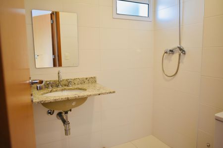 Apartamento à venda com 135m², 3 quartos e 4 vagas Apartamento à venda com 135m², 3 quartos e 4 vagasBanheiro da Suíte 3