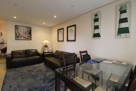 Sala de apartamento à venda com 3 quartos, 117m² em Moema, São Paulo