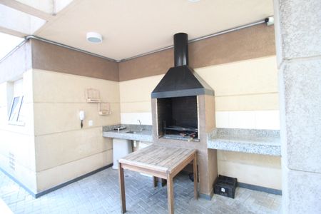 Apartamento à venda com 42m², 1 quarto e sem vagaÁrea comum