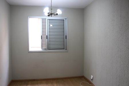 Apartamento para alugar com 168m², 4 quartos e sem vagaQuarto 3