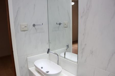 Apartamento para alugar com 168m², 4 quartos e sem vagaBanheiro da Suíte 1