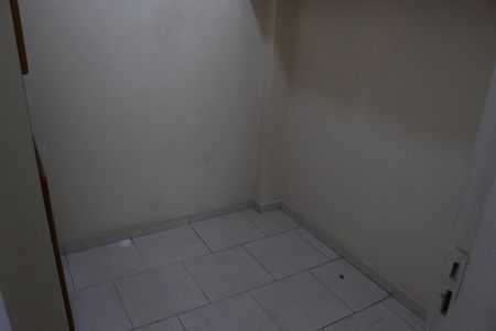 Apartamento para alugar com 168m², 4 quartos e sem vagaQuarto de Serviço