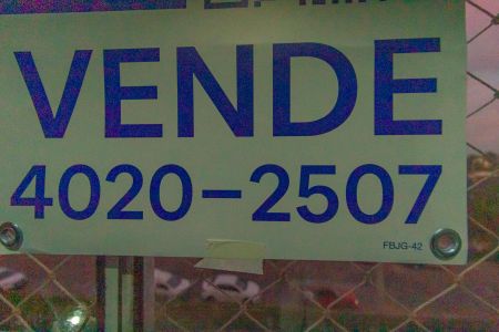 Apartamento à venda com 43m², 2 quartos e 1 vaga Apartamento à venda com 43m², 2 quartos e 1 vagaPlaca