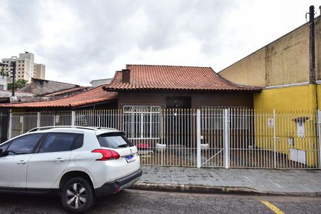 Casa à venda com 176m², 2 quartos e 3 vagasFachada