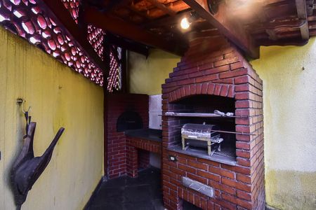 Casa à venda com 176m², 2 quartos e 3 vagasChurrasqueira