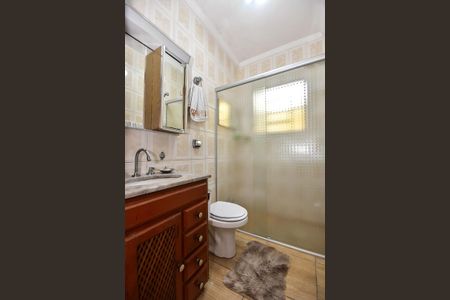 Casa à venda com 176m², 2 quartos e 3 vagasBanheiro