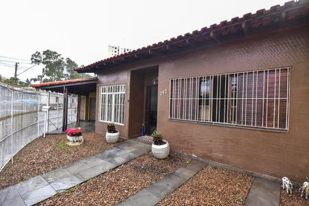 Casa à venda com 176m², 2 quartos e 3 vagasEntrada