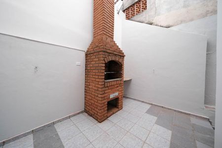 Casa à venda com 170m², 4 quartos e 2 vagasÁrea externa