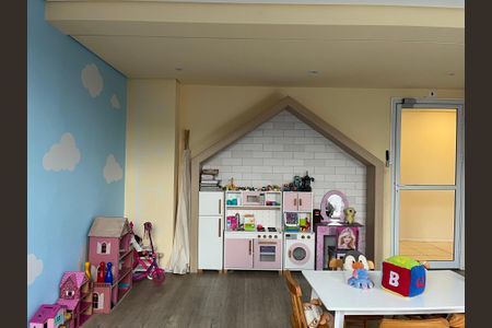 Apartamento para alugar com 37m², 2 quartos e sem vagaÁrea comum