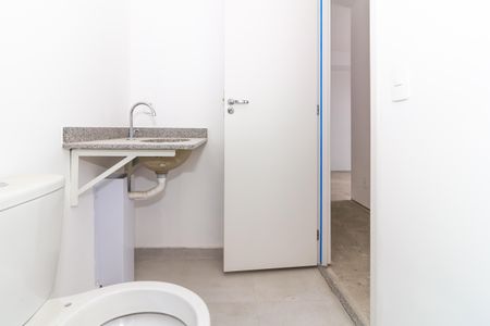 Apartamento à venda com 41m², 2 quartos e 1 vaga Apartamento à venda com 41m², 2 quartos e 1 vagaBanheiro