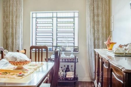 Casa à venda com 3 quartos, 168m² em Campo Belo, São Paulo