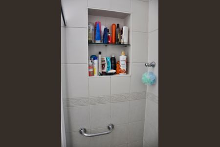 Casa à venda com 250m², 5 quartos e 4 vagas Casa à venda com 250m², 5 quartos e 4 vagasBanheiro Social 1