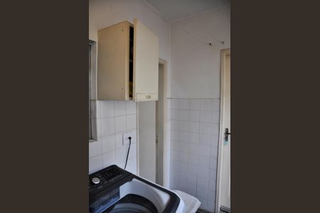 Casa à venda com 250m², 5 quartos e 4 vagas Casa à venda com 250m², 5 quartos e 4 vagasÁrea de Serviço